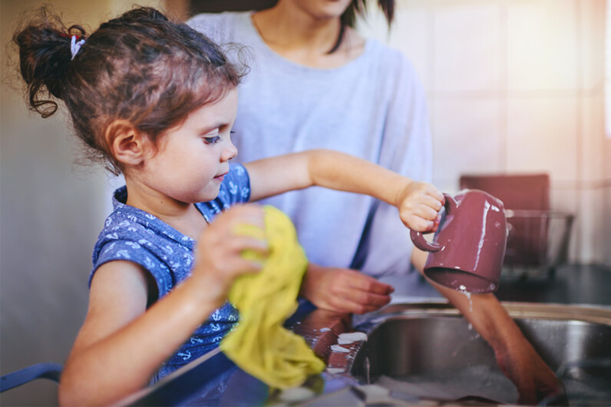 Wash your dishes the eco friendly way