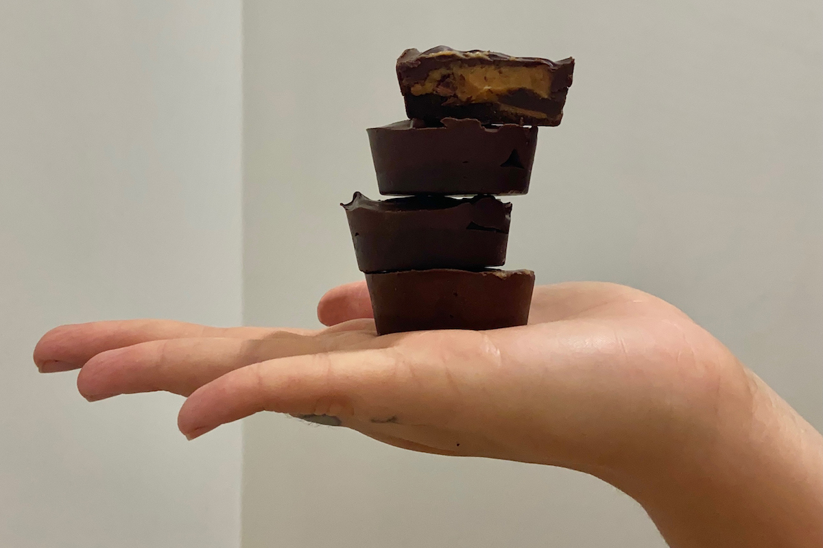 Vegan Dark Chocolate Peanut Butter Cups